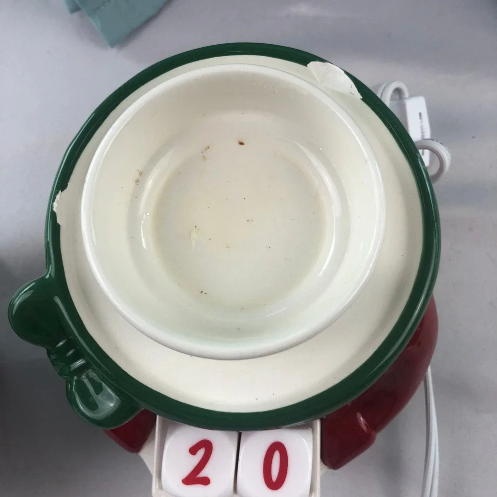 Scentsy Retired Snowman Countdown Electric Wax Warmer Christmas Holiday Decor